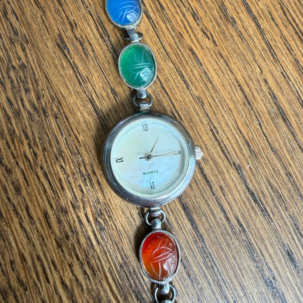 Vintage Scarab Gemstone Women's Watch - Picture 3 of 4